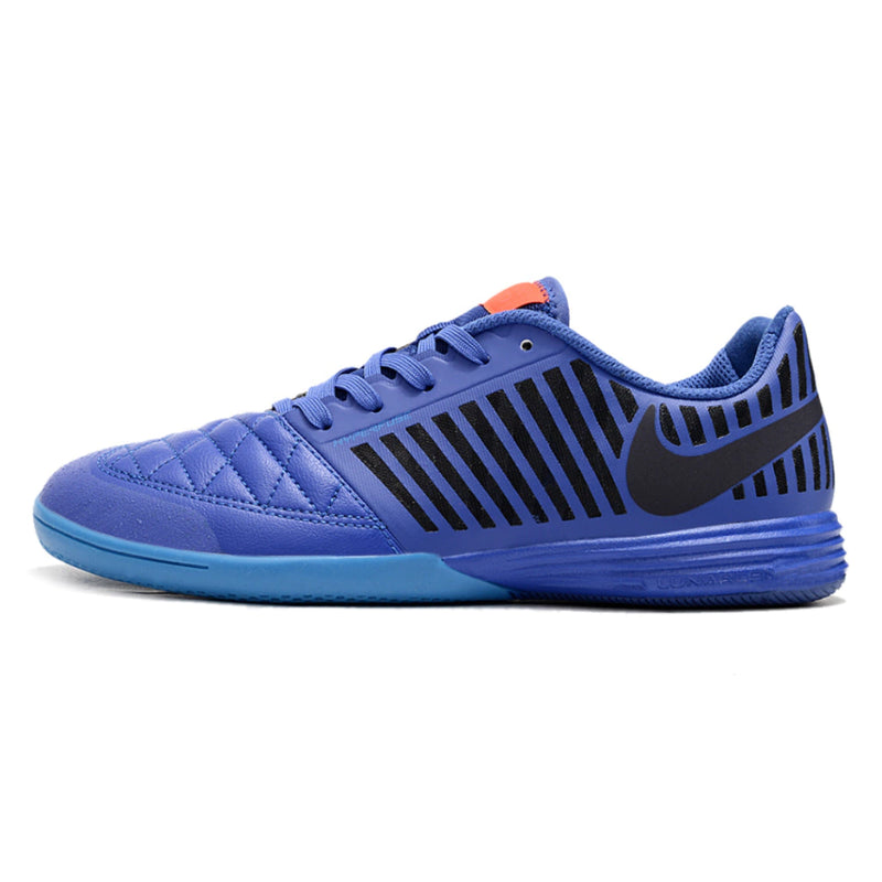Chuteira Futsal Nike Lunar Gato II azul com detalhes pretos e solado claro