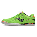 Chuteira de futsal Joma Top Flex Rebound na cor verde, com detalhes em preto e laranja.